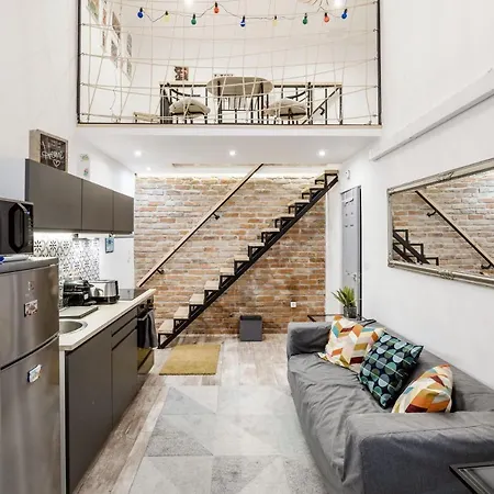 Apartment Lovely With Mezzanine Near The Danube Budapest